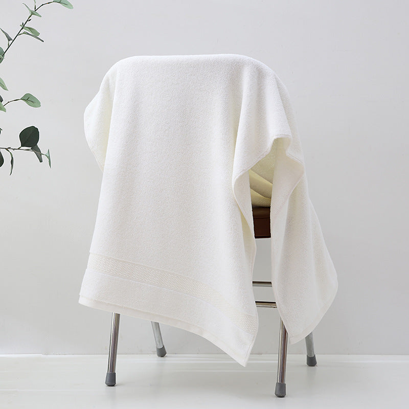 High-Quality Bath Towel with Elegant Border Kalsten