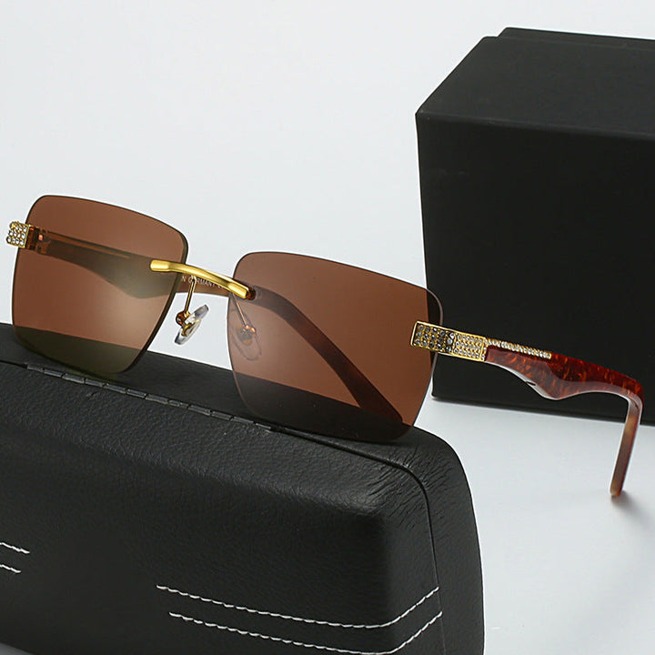 Ladies fashionable sunglasses in elegant square design Kalsten