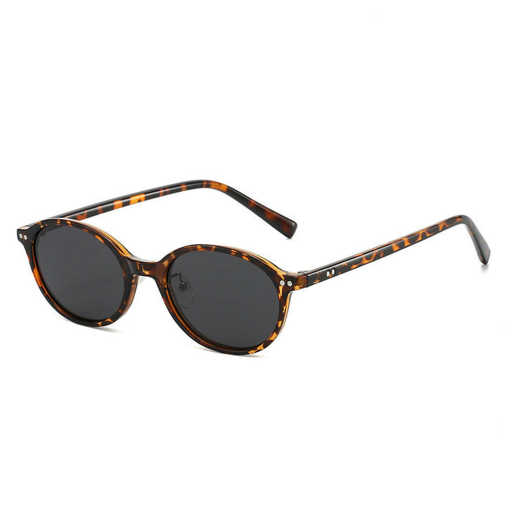 Women's Premium Sunglasses in Elegant Oval Design Kalsten