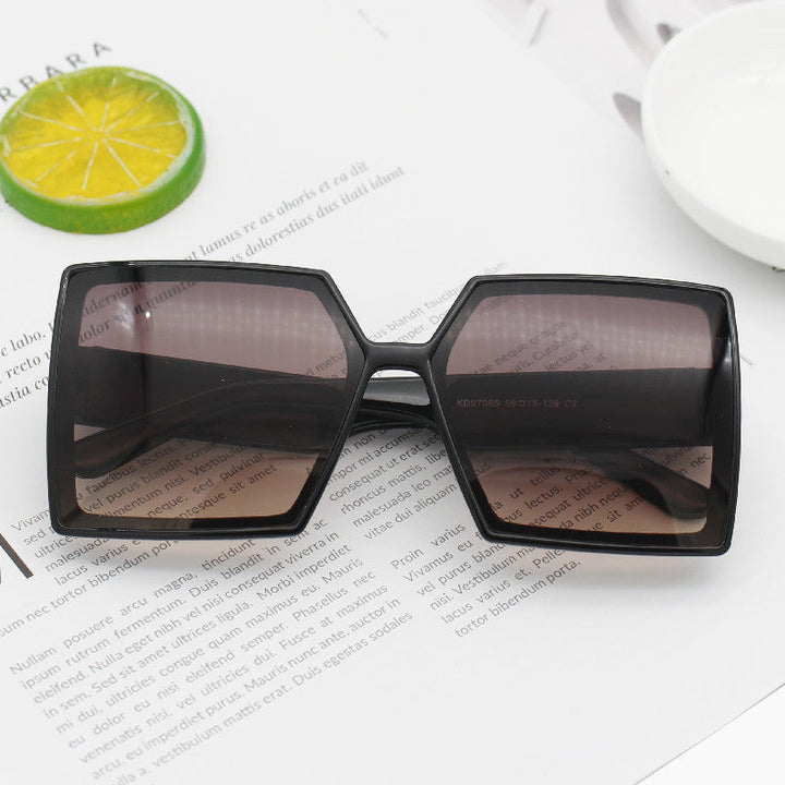 Women's Fashion Oversized Sunglasses with Angular Design Kalsten