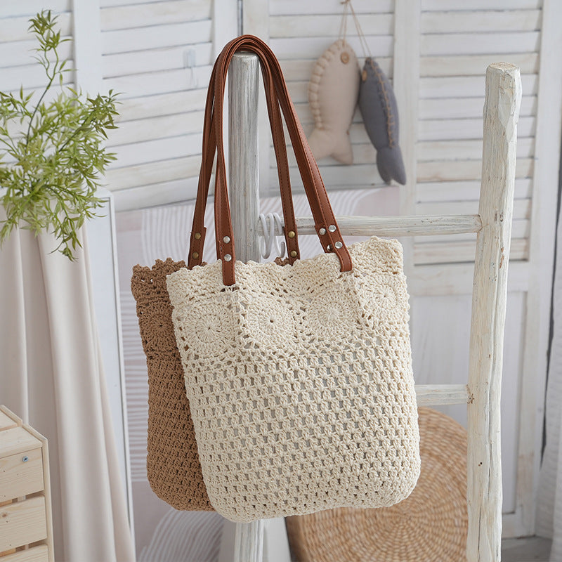 Handwoven bast bag Kalsten