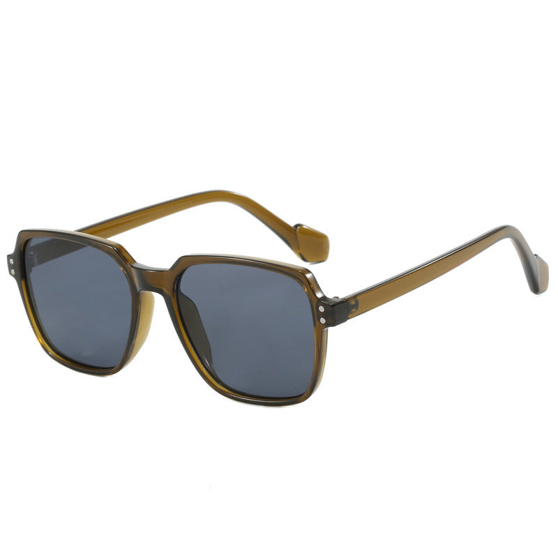 Women's fashion sunglasses with bold, rectangular lenses Kalsten