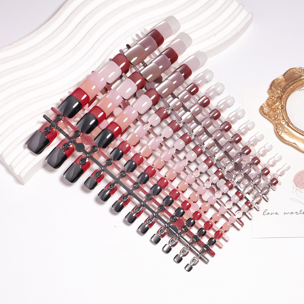 Unique Press-On Nail Art Kalsten