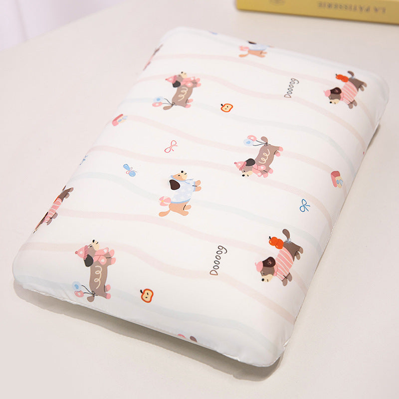 Comfortable cushion with playful animal design Kalsten