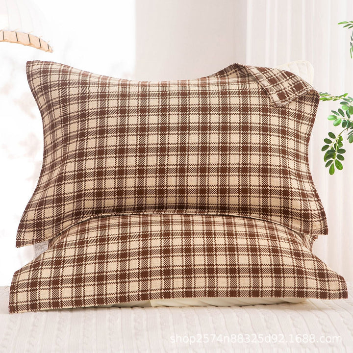 Women's pillowcase with delicate floral motif Kalsten