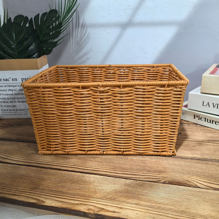 Women's rectangular basket made of woven material Kalsten