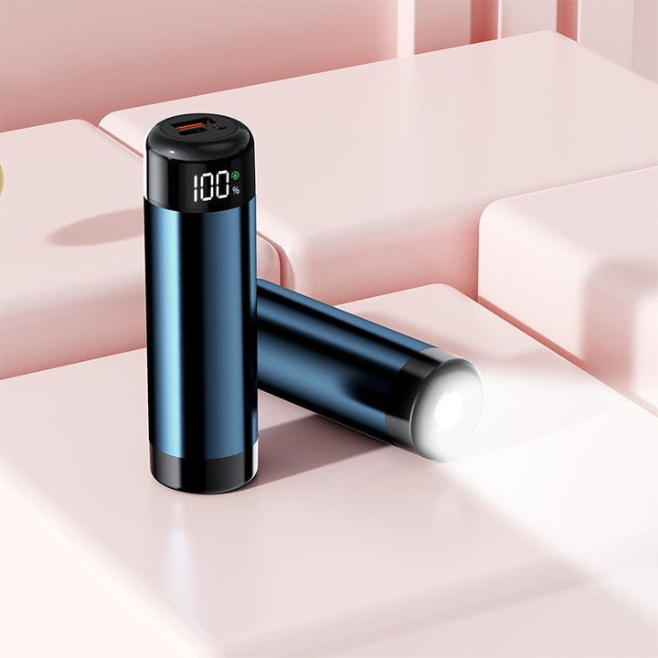 Power bank with digital charging display and integrated flashlight Kalsten