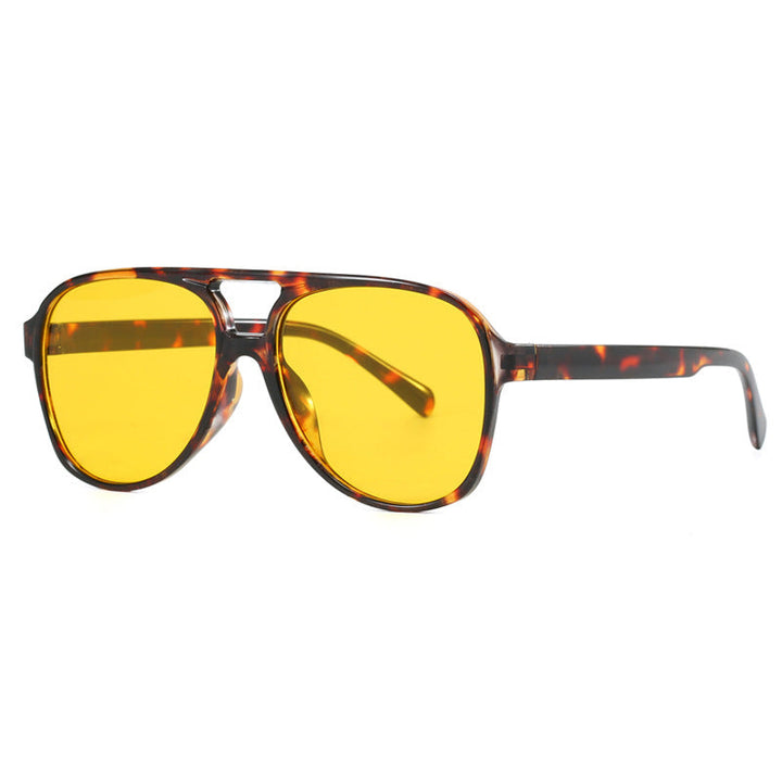 Women's oversized sunglasses in sporty-elegant design Kalsten