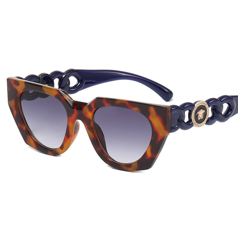 Women's fashionable sunglasses with extravagant design and luxurious details Kalsten