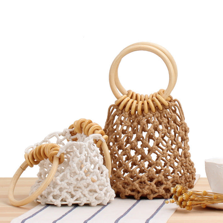 Elegant mesh handbag with wooden handles Kalsten