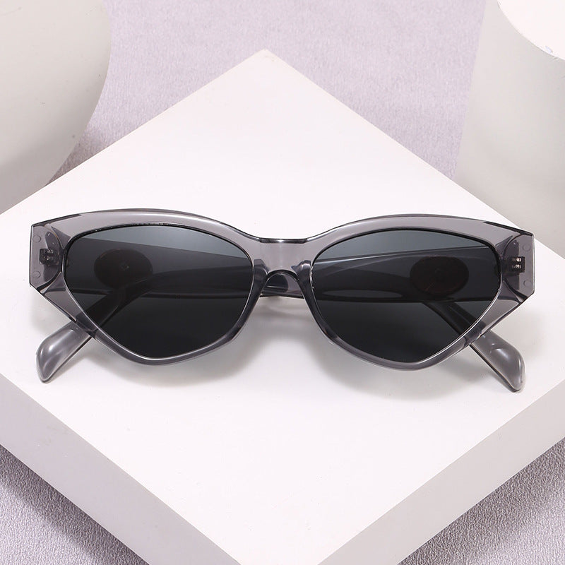 Ladies fashionable sunglasses in elegant design Kalsten
