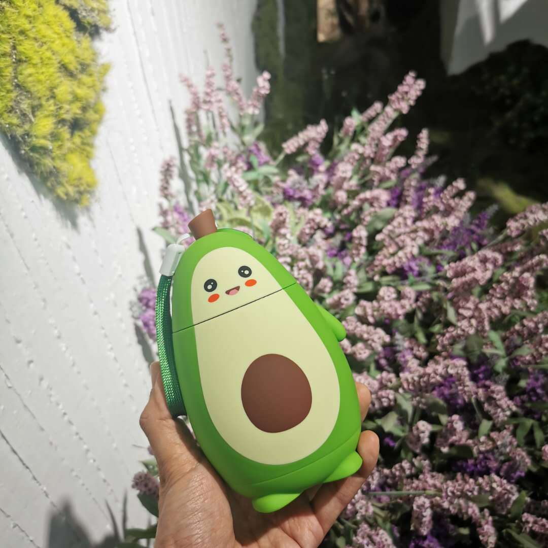 Ladies creative Avocado drinking bottle Kalsten
