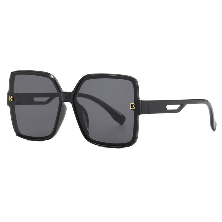 Women's fashionable oversized sunglasses with extravagant accents Kalsten