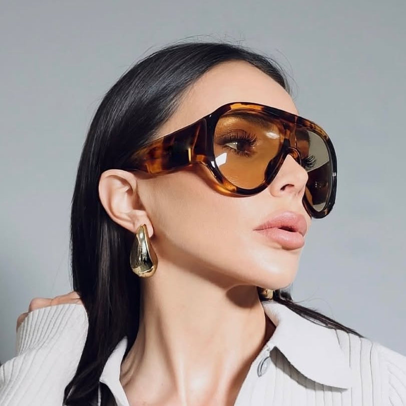 Women's oversized sports sunglasses in retro-inspired design Kalsten