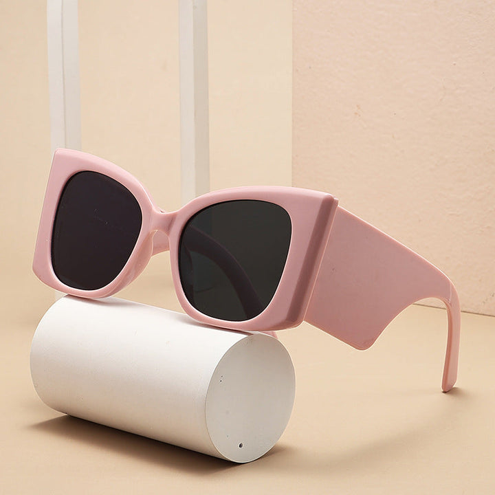 Women's fashionable oversized sunglasses with glamorous design Kalsten