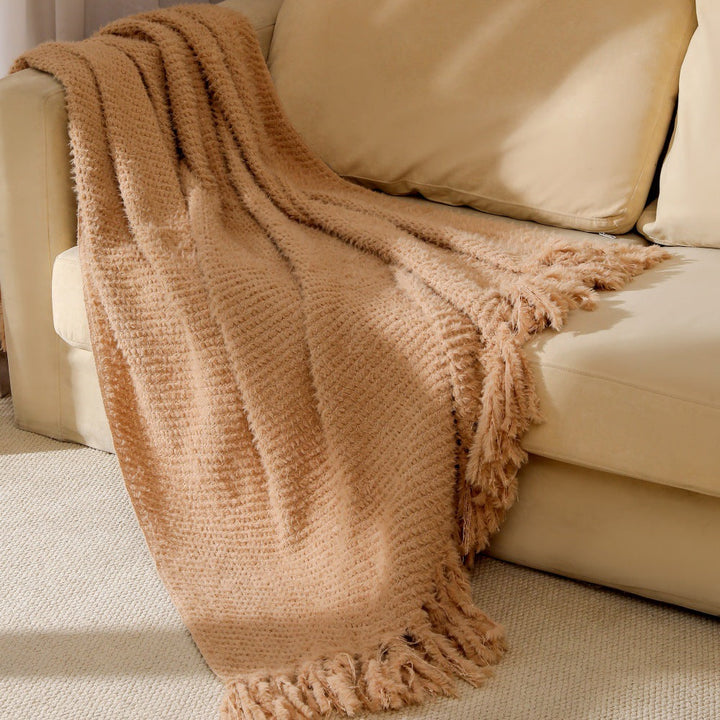 Women's knitted blanket with softest fleece and decorative fringes Kalsten