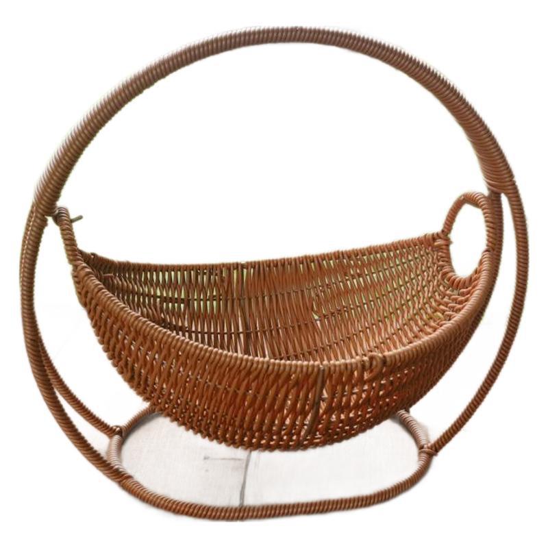 Ladies stylish decorative storage basket on metal frame Kalsten