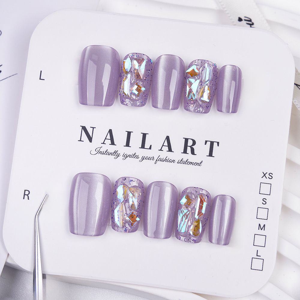 Glamorous Artificial Nails Kalsten