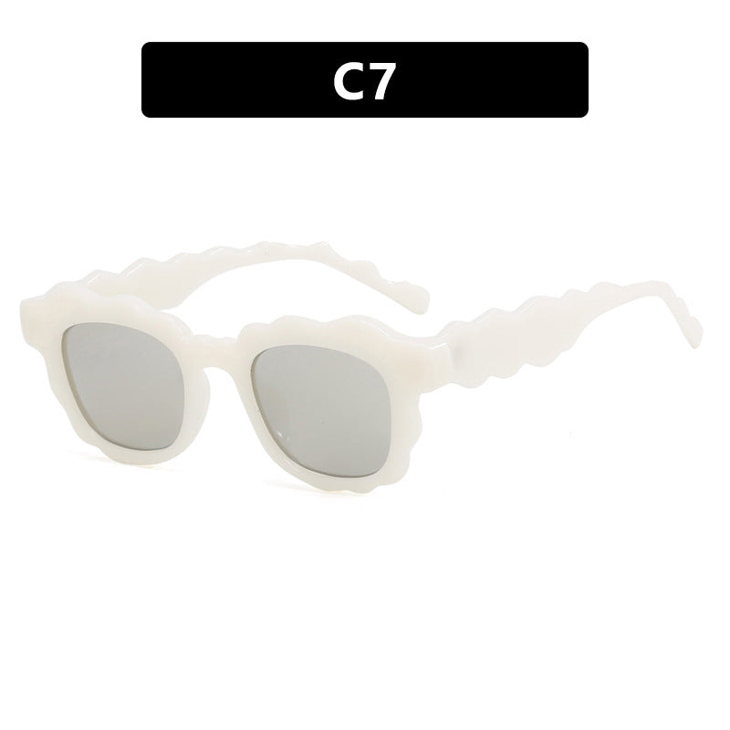 Women’s fashionable sunglasses with wavy frame Kalsten