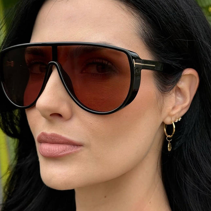 Women's elegant oversized sunglasses with striking design and UV protection Kalsten