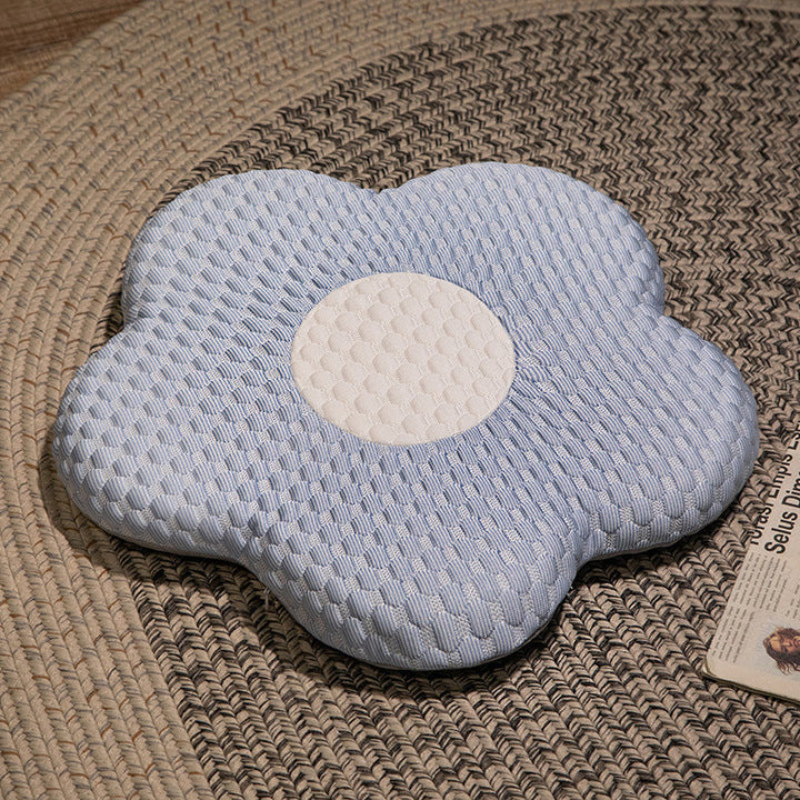Flower cushion with breathable surface Kalsten