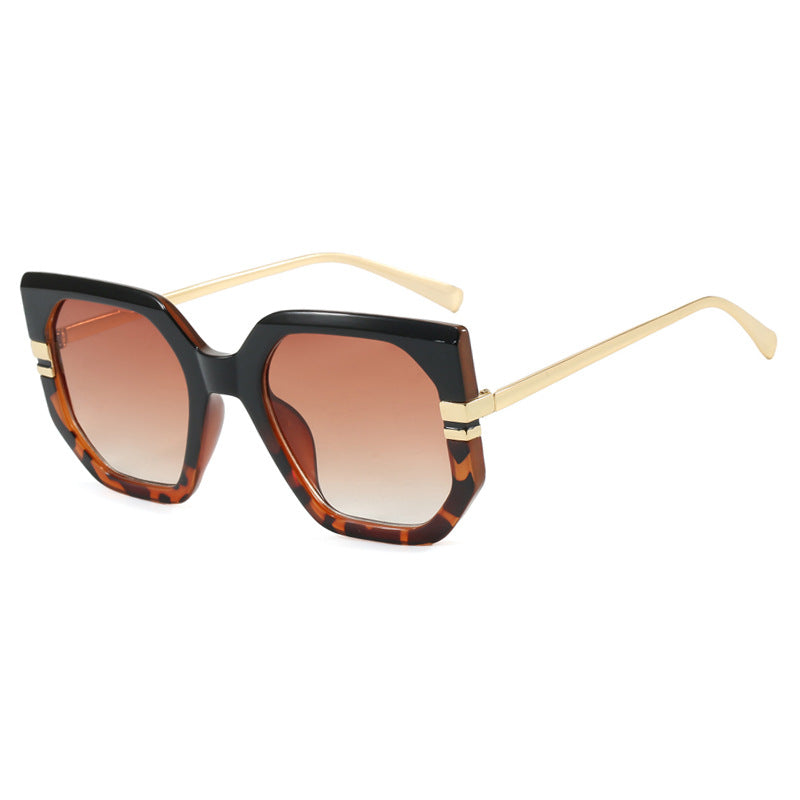 Women's geometric sunglasses with luxurious gold frame and polarized lenses Kalsten