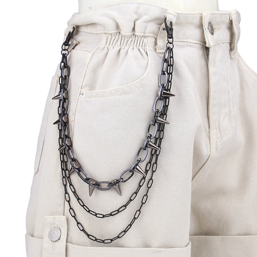 Fashionable chain belt with stud accents Kalsten