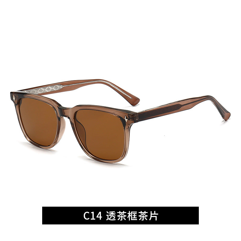 Women's fashionable sunglasses with stylish and sturdy frame Kalsten