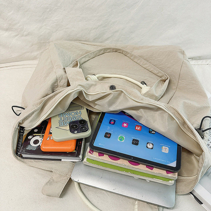 Practical leisure messenger bag with versatile storage options Kalsten