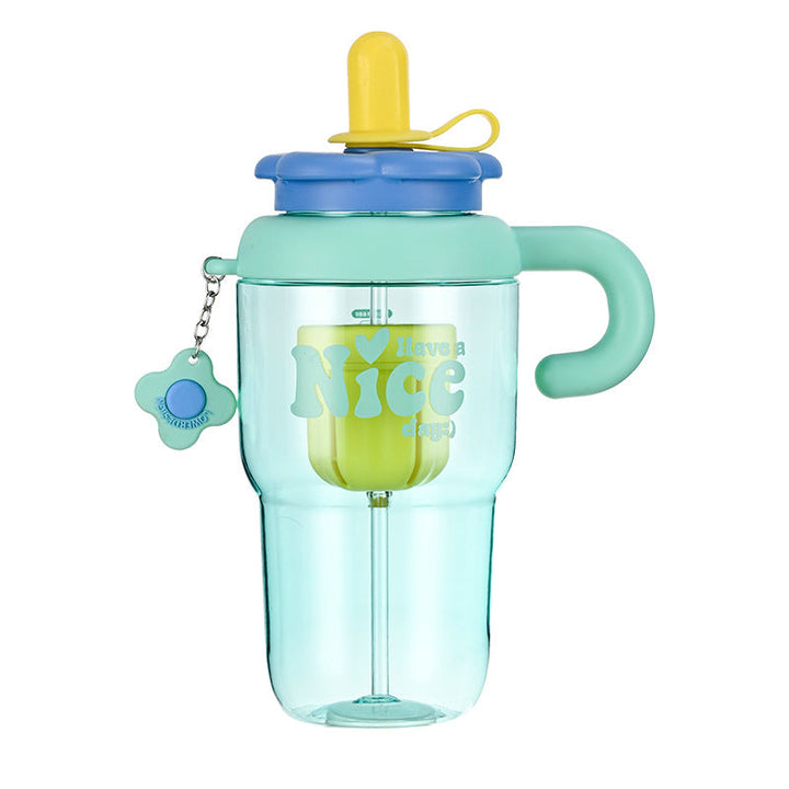 Unisex drinking cup with integrated straw and spill protection Kalsten