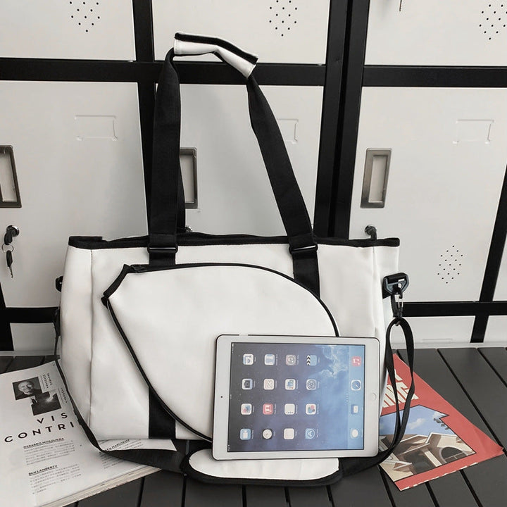 Practical sports and travel bag with ergonomic design Kalsten