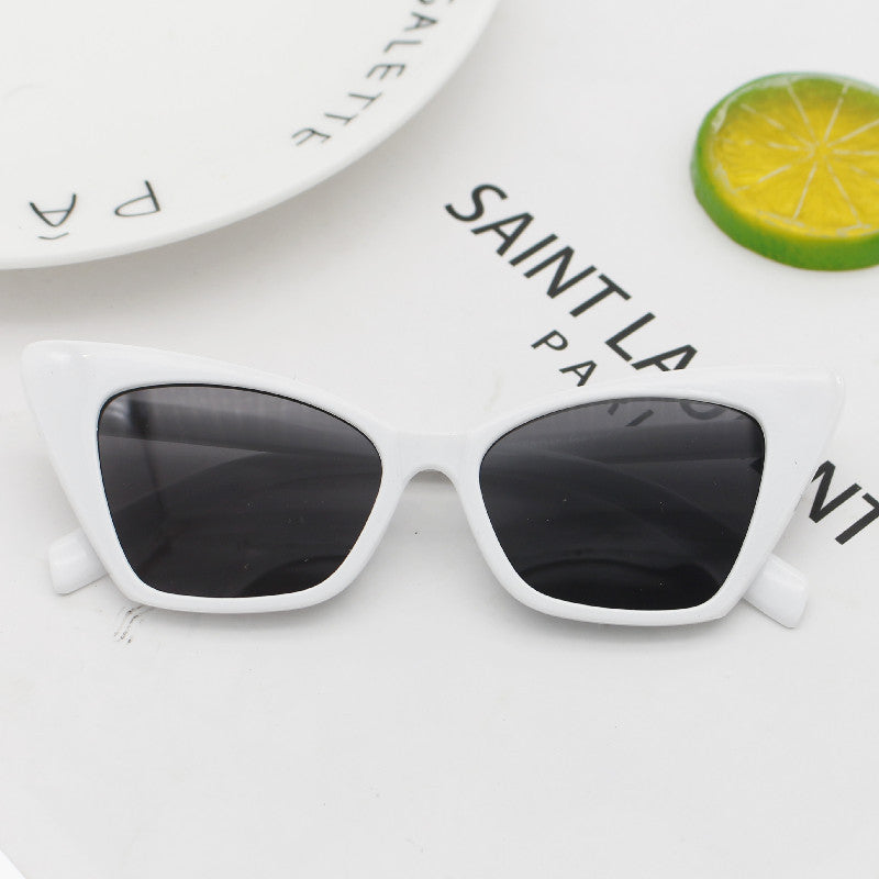 Women's Fashion Cat-Eye Sunglasses with High-Quality Frame Structure Kalsten