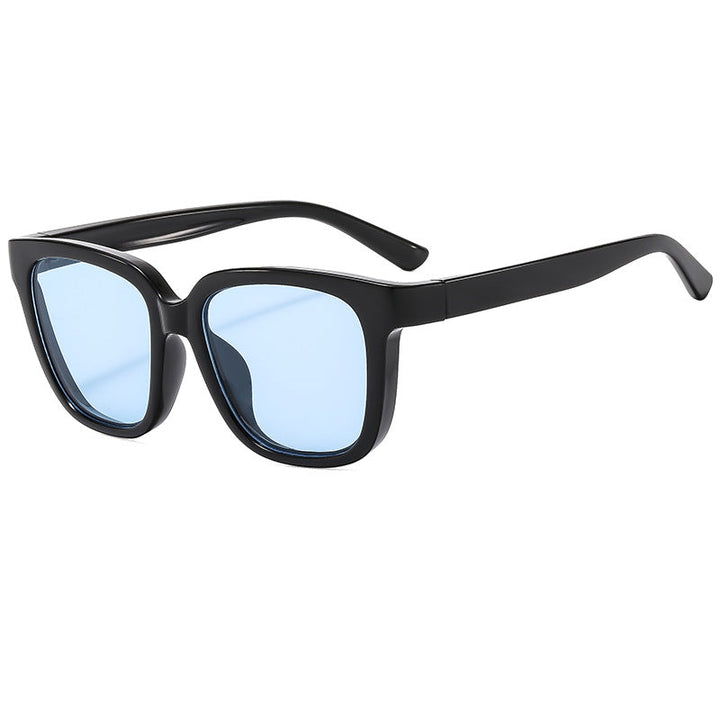 Ladies Cat-Eye Sunglasses with elegant and modern frame Kalsten