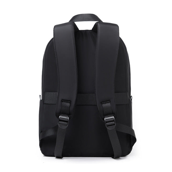 Lightweight Water-Resistant Backpack kalsten