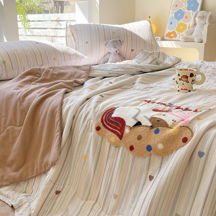 Women's cuddly blanket with cute bear design Kalsten