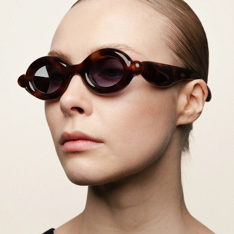 Women's sunglasses in trendy retro design with oval lenses Kalsten