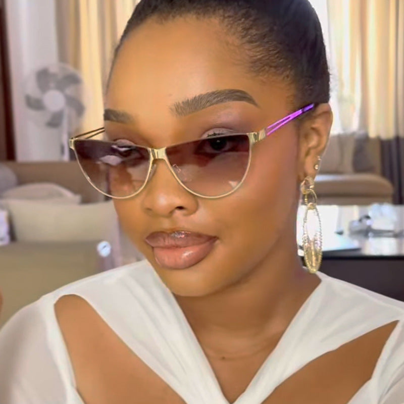 Women's Cat-Eye Sunglasses with Stylish Metal Frame and Protective UV Filter Kalsten