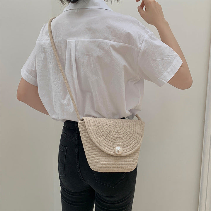 Shoulder bag with elegant pearl closure Kalsten
