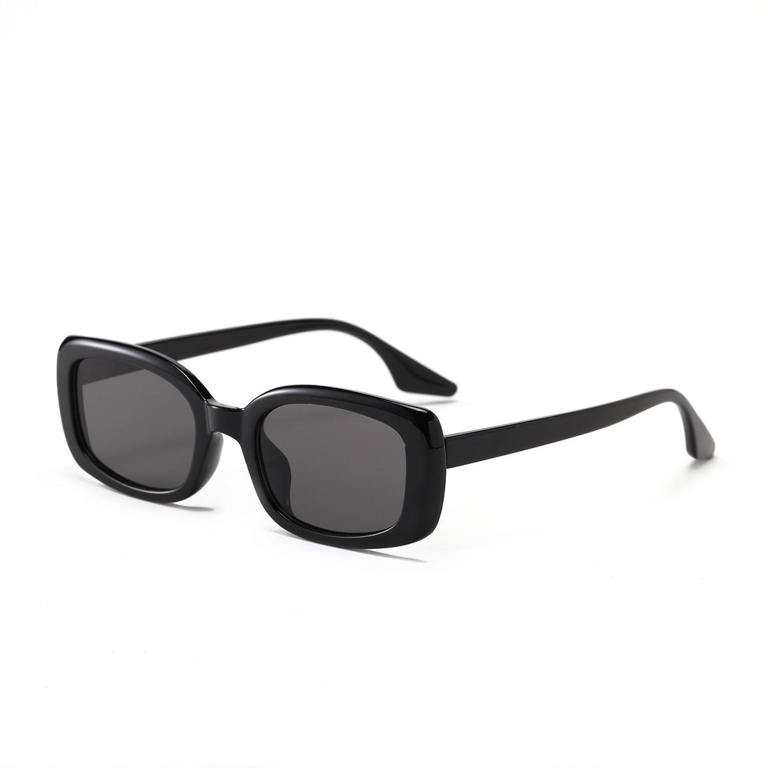 Ladies fashionable sunglasses with ergonomic frame Kalsten