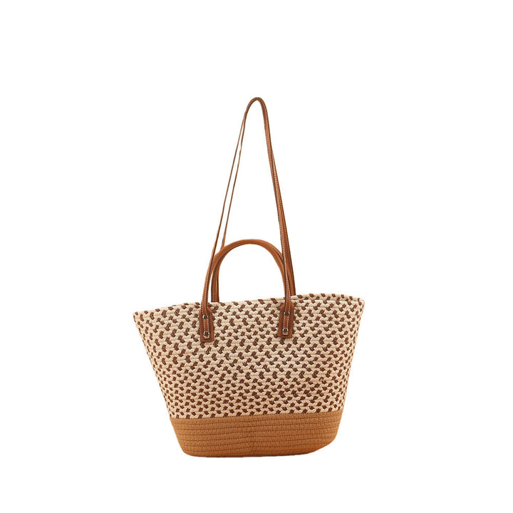 Elegant and Spacious Beach Bag with Woven Design Kalsten