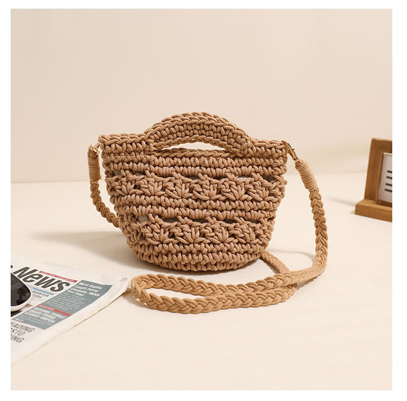 Playful macrame handbag with textured surface Kalsten