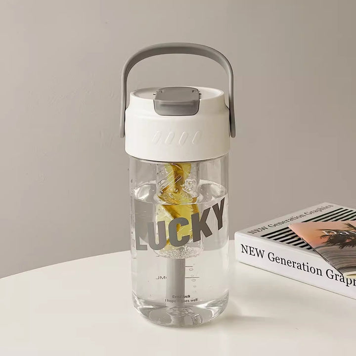 Women BPA-free water bottle Kalsten