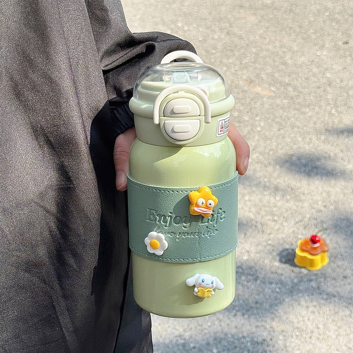 Ladies multifunctional drinking bottle with creative silicone elements Kalsten