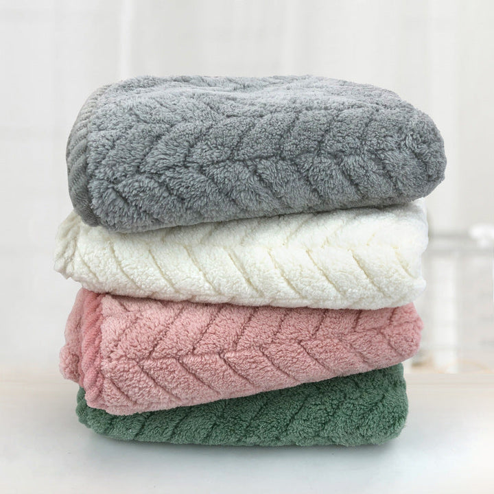 Cozy blanket with modern pattern Kalsten