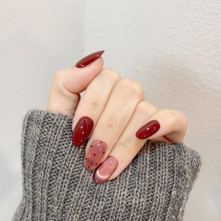 Artificial nail tips with creative dots and high gloss finish Kalsten
