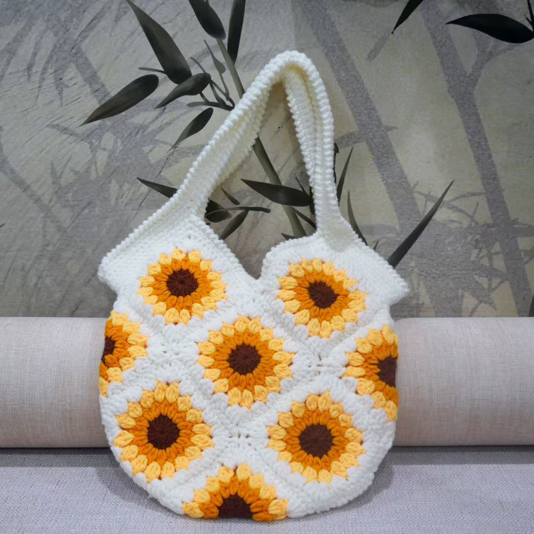 Handcrafted Macrame Bag in Floral Pattern Kalsten