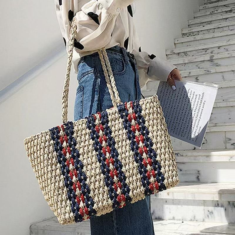 Handmade beach bag with colorful pattern Kalsten