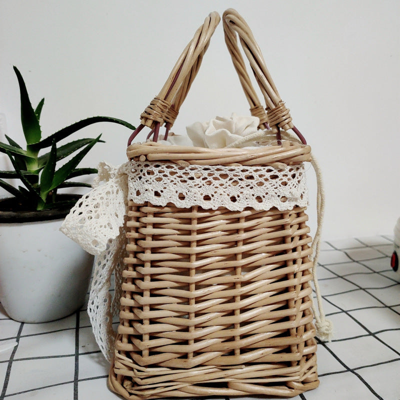Women’s handbag with pearl chain Kalsten