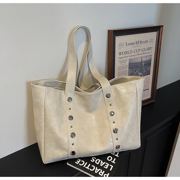 High-quality vintage leather bag Kalsten
