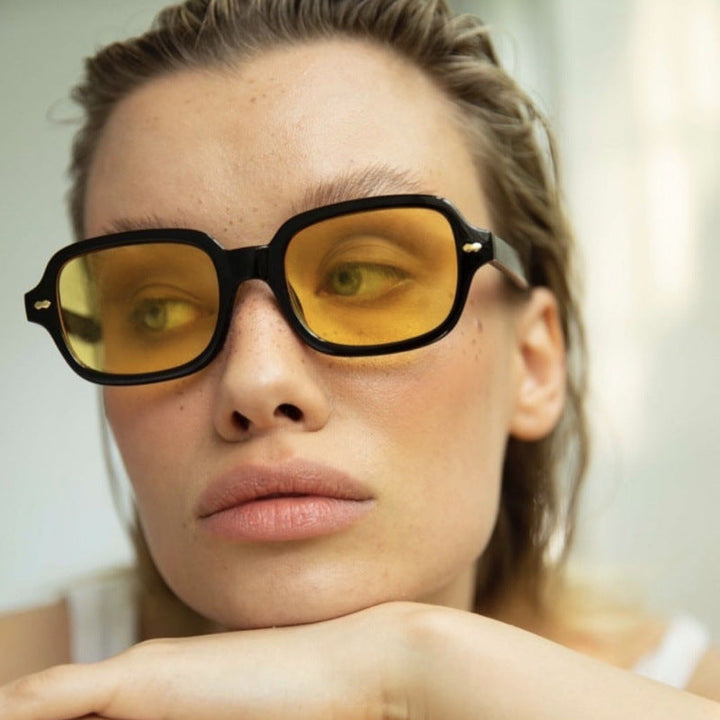 Ladies fashionable sunglasses with angular frame and yellow lenses Kalsten